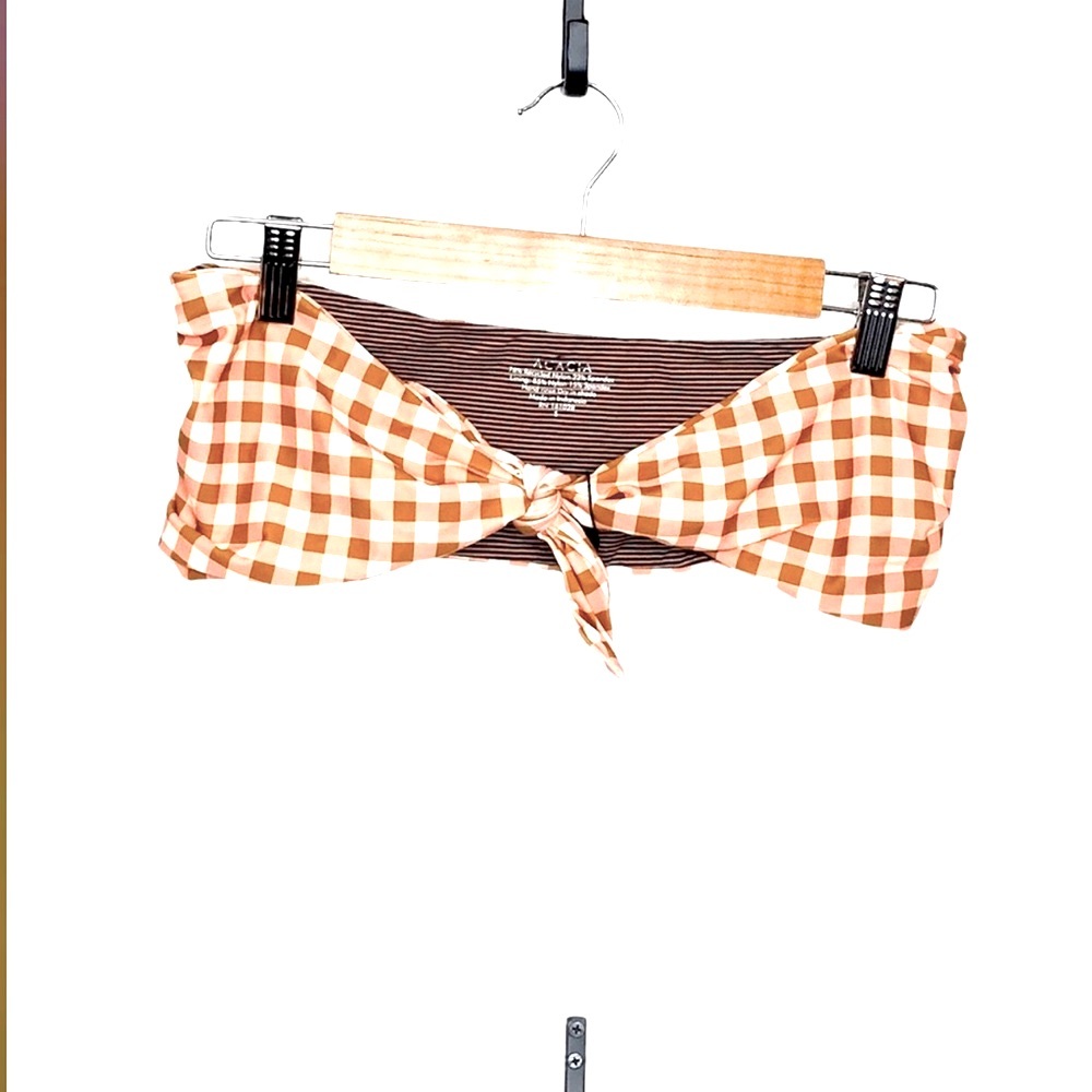 Acacia Sunday bandeau top NWT - have matching bottoms too. Ask if interested..